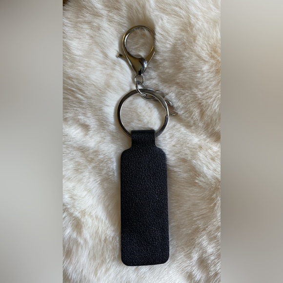Black FAUX LEATHER KEYCHAIN SILVERTONE HARDWARE CUSTOM EMBOSSED 2 initials - Picture 1 of 3